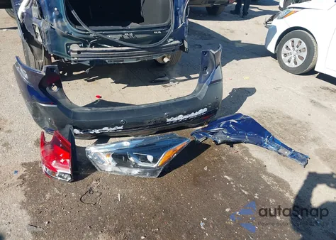 2020 Nissan Kicks Sr Xtronic Cvt from USA, damaged, VIN 3N1CP5DV4LL564756